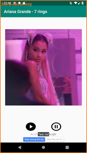 Ariana Grande - 7 rings screenshot