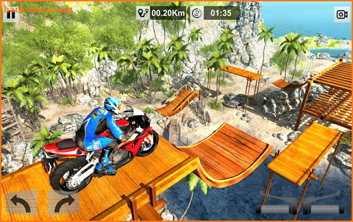 Bike Stunt Mega Tracks: Sky Ramp screenshot