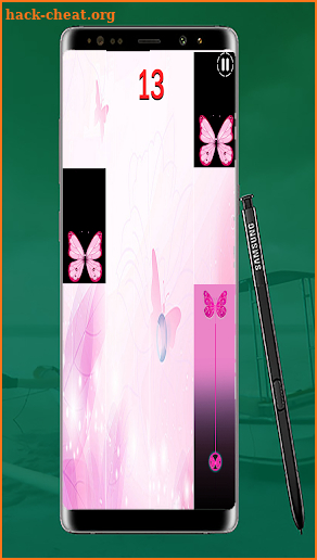 Butterfly Pink Piano Tiles screenshot
