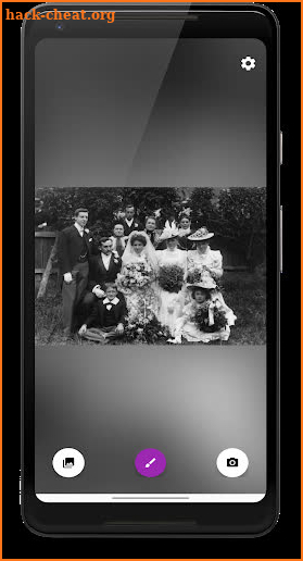 Colorize Memories - Restore old photos using AI screenshot