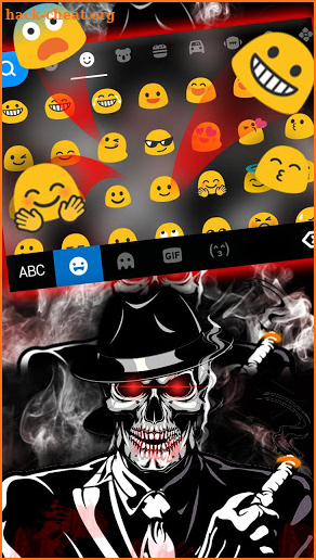 Cool Smoke Skull Keyboard Theme screenshot