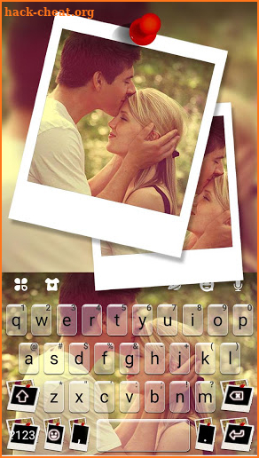 Couple Love Photo Keyboard Theme screenshot