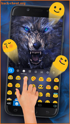 Cruel Night Wolf Keyboard Theme screenshot