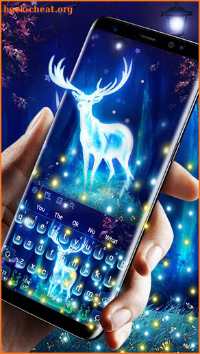 Dream Glowing Deer Gravity Keyboard Theme screenshot
