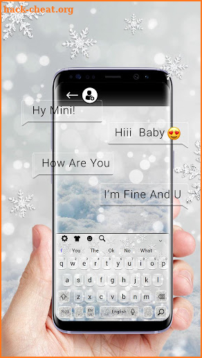 Glitter Snowflake Gravity Keyboard Theme screenshot