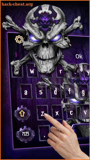 Horrible Skull Purple Keyboard screenshot