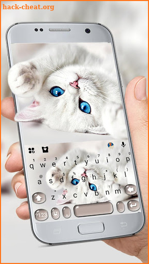 Innocent Cute Cat Keyboard Theme screenshot