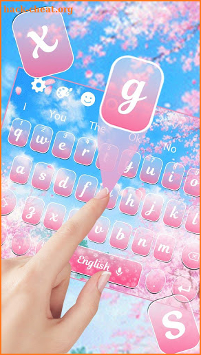 Live Pink Sakura Blossom Keyboard Theme screenshot