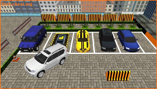 Luxury Prado Reverse Car Parking 2018: Driving Sim screenshot