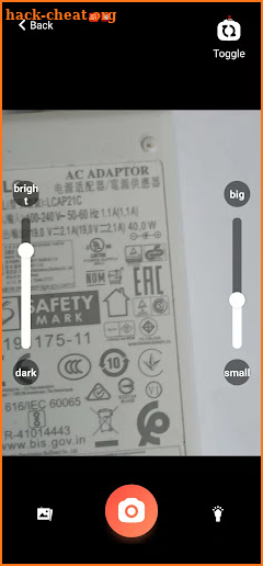 Magnifier Flashlight screenshot