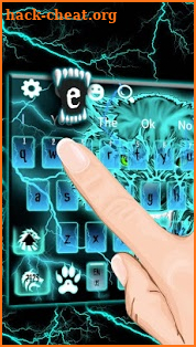 Neon Lightning Wolf Keyboard Theme screenshot