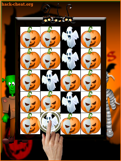 Piano Tiles Halloween screenshot