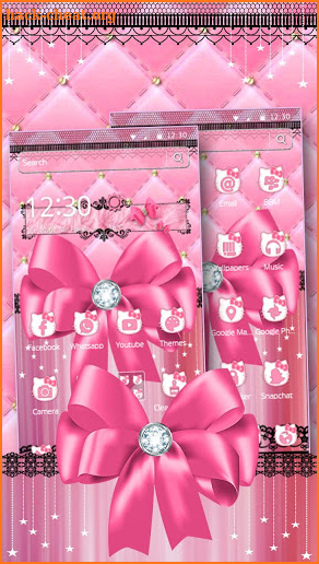 Pink Bow Black Lace Theme screenshot