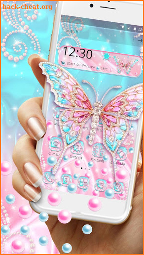 Pink Diamond Butterfly Gravity Theme screenshot