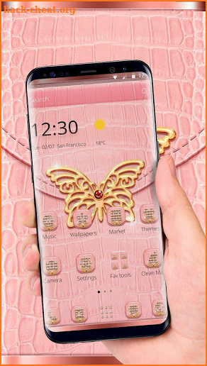 Pink Leather Golden Butterfly Theme screenshot
