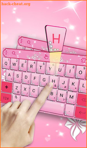 Pink Sparkling Diamond Princess Keyboard Theme screenshot