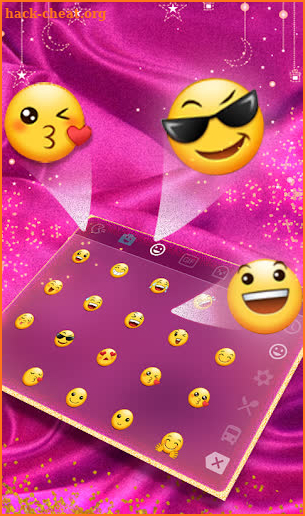 Plush Pink Gold Keyboard Theme screenshot