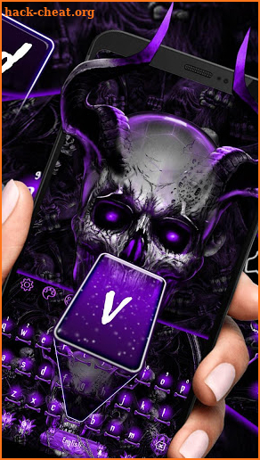 Purple Skull Horn Keyboard Theme screenshot