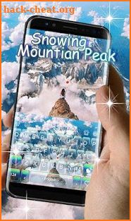 Snowing Mountain Peak Keyboard Theme screenshot