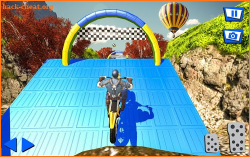 Super Heroes Bike Stunts Mania screenshot