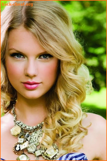 Taylor Swift Wallpapers HD screenshot