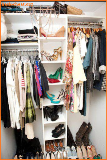 Top small closet organize screenshot
