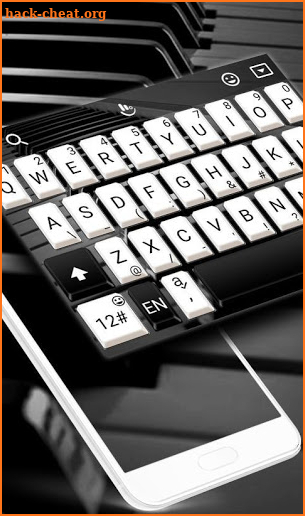 White Black Piano Style Keyboard Theme screenshot