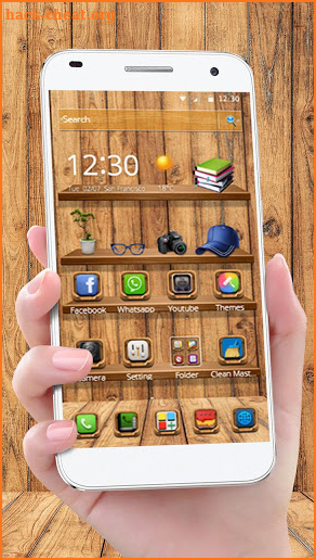 Wooden Touch Shelf Launcher Theme screenshot
