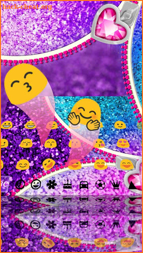 Zipper Purple Glitter Keyboard screenshot